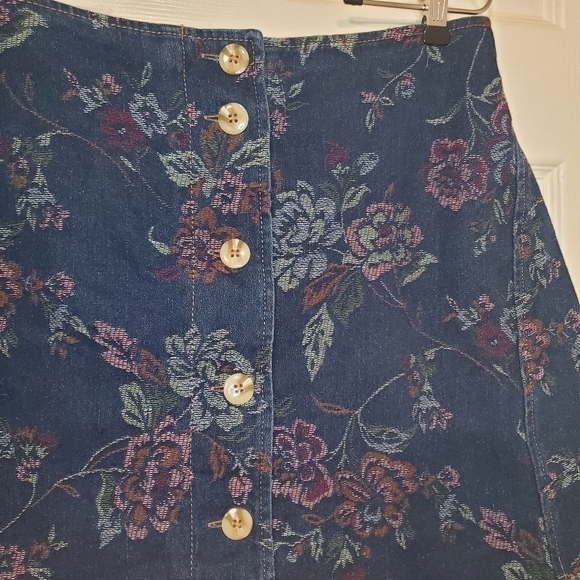 Urban Outfitters High Waisted Denim Floral Mini Skirt L - Picture 4 of 10